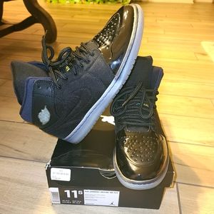 Air Jordan 1 Retros Men Size 11.5